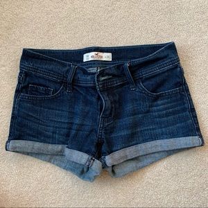 Low rise jean short